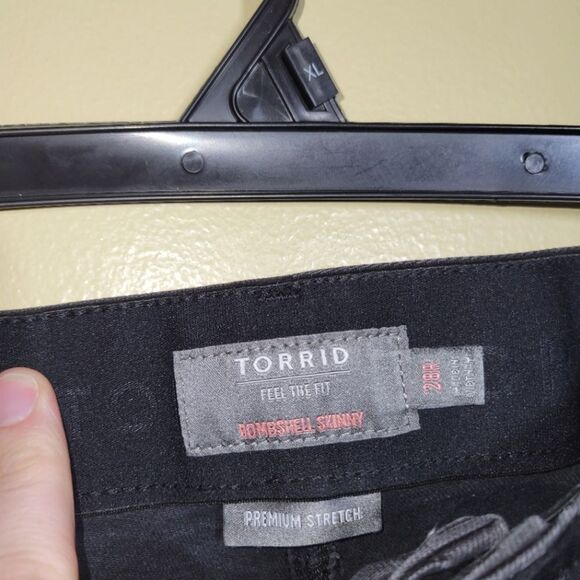 Torrid Bombshell Skinny High Rise Stretch Black Jeans 28 - Picture 6 of 11
